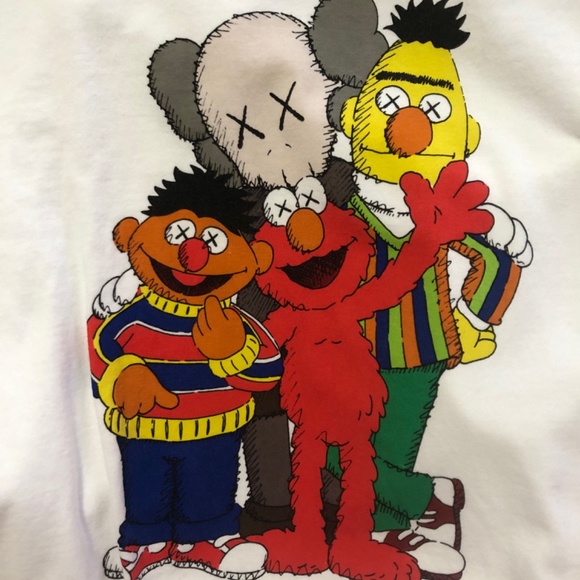 Kaws x Sesame Street XS shirt - Picture 2 of 3